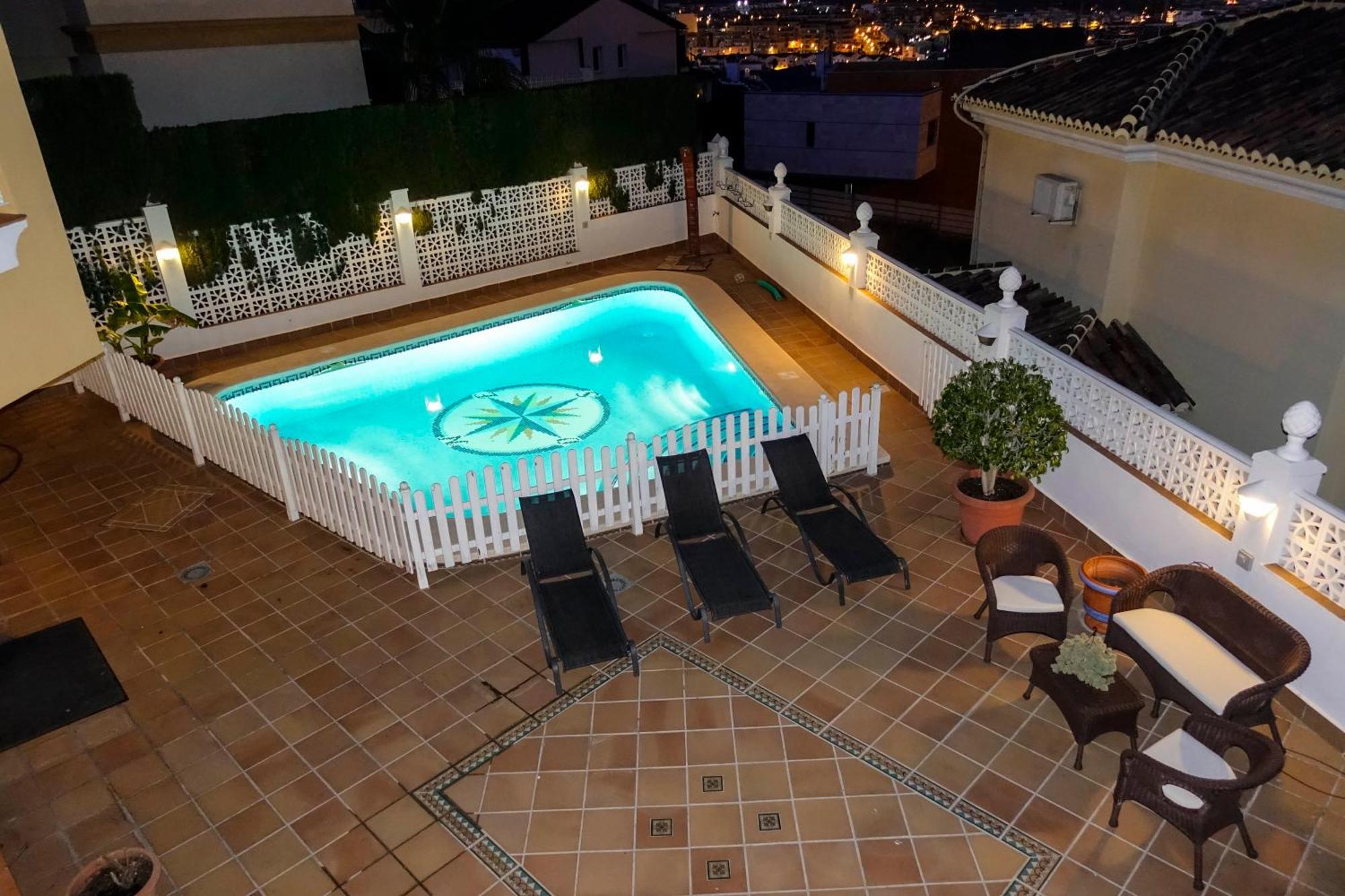 Villa Borja Torre Del Mar Esterno foto