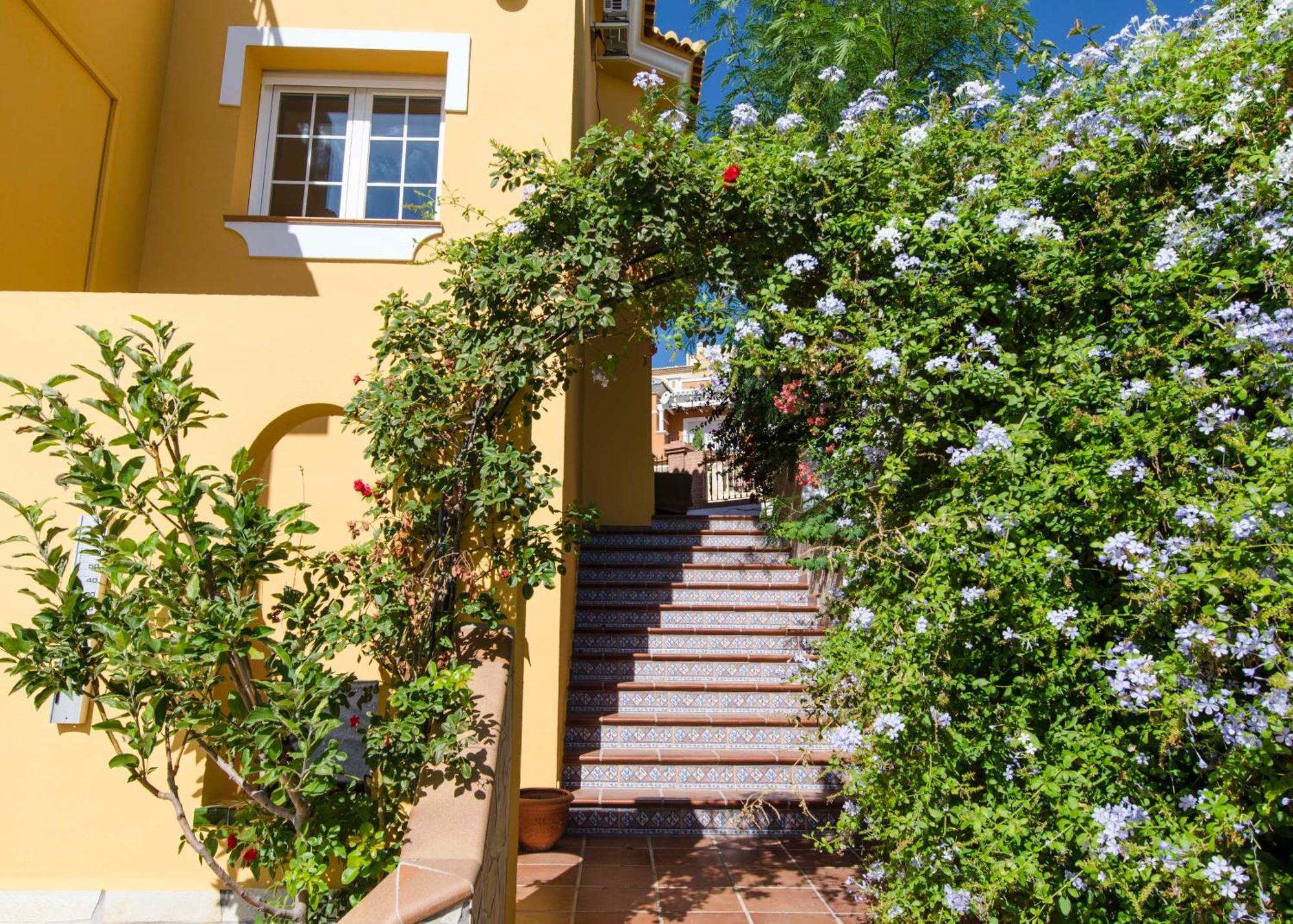 Villa Borja Torre Del Mar Esterno foto