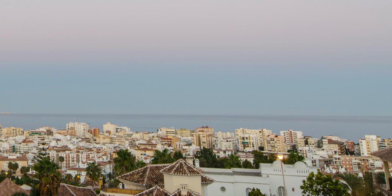 Villa Borja Torre Del Mar Esterno foto