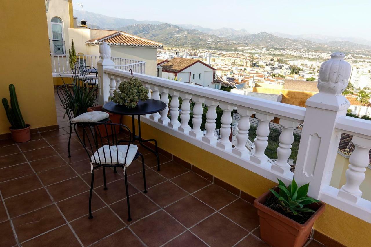 Villa Borja Torre Del Mar Esterno foto