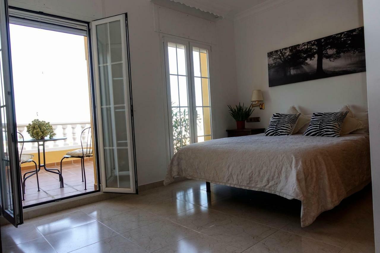 Villa Borja Torre Del Mar Esterno foto